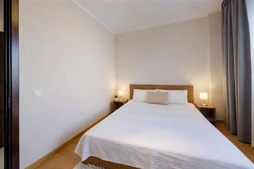 Apartament doua camere, decomandat, 64mp,parcare securizata,Central,Brasov - 3