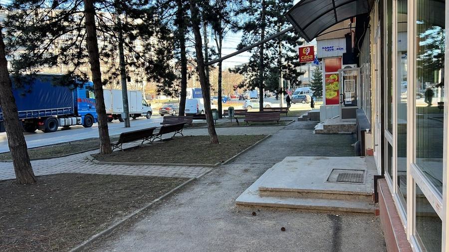 INCHIRIEZ SPATIUL COMERCIAL  BURDUJENI - 4