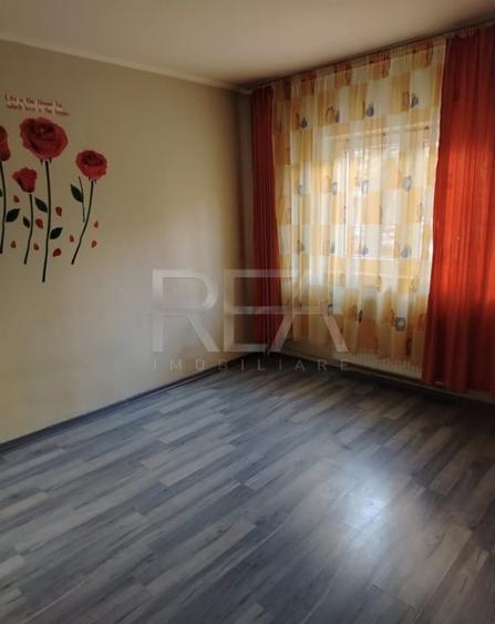 4 camere, P/4, 3 bai, anvelopat, 83mp-Gorjului - 2