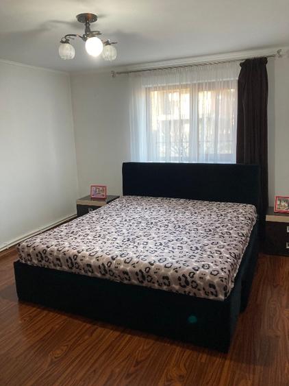 Casă de vânzare Capatanesti comuna Maracineni  - 9