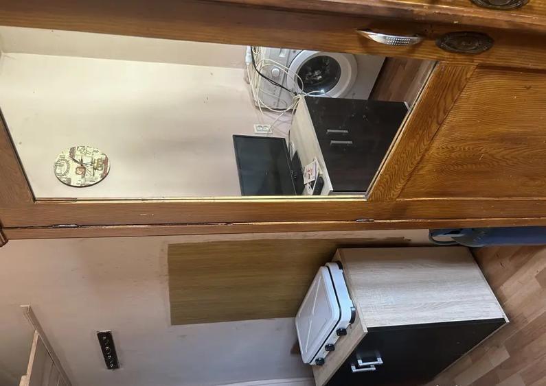 Proprietar, garsoniera confort trei, etajul 4/4, strada Ion Barac - 2