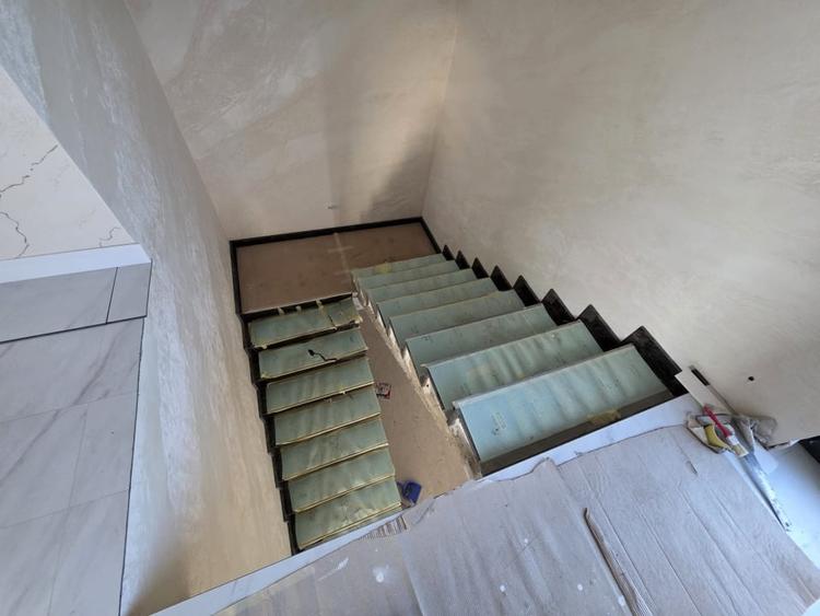 Vila eleganta centru Aroneanu - 12