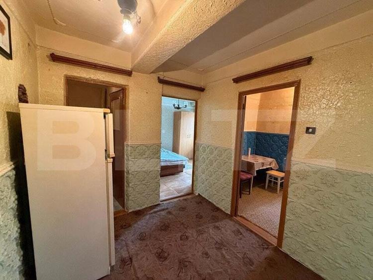 Apartament de vanzare cu 2 camere in Cugir, 49 mp+ pivnita. - 1