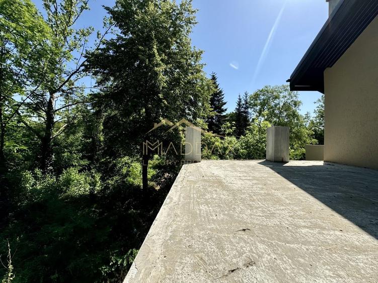 Vila cu 13 camere *4000mp teren* / Piscina / Snagov - 11