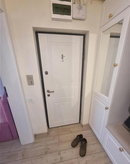 Apartament 3 cam et 2 decomandat renovat zona Colfescu - 16