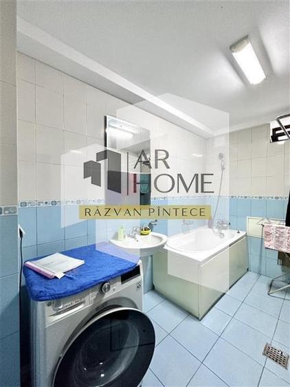 Proprietate impresionanta cu piscina interioara, zona centrala, Ploies - 46