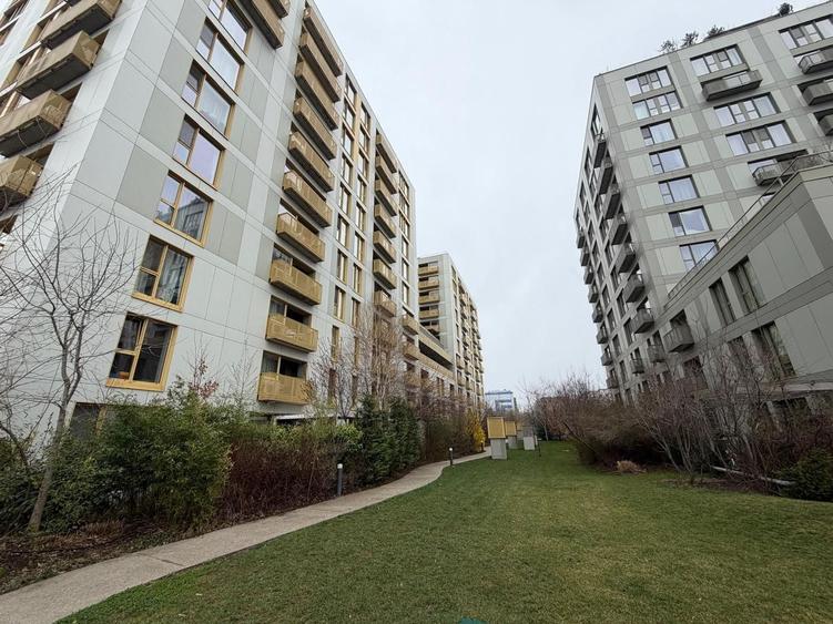 Aviatiei Park Herastrau. - 1