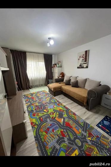 vand apartament 2 camere decomandat in Brazda - 9