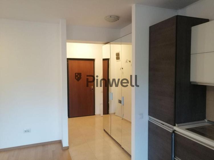 Apartament cu 2 camere semidecomandat în Băneasa
