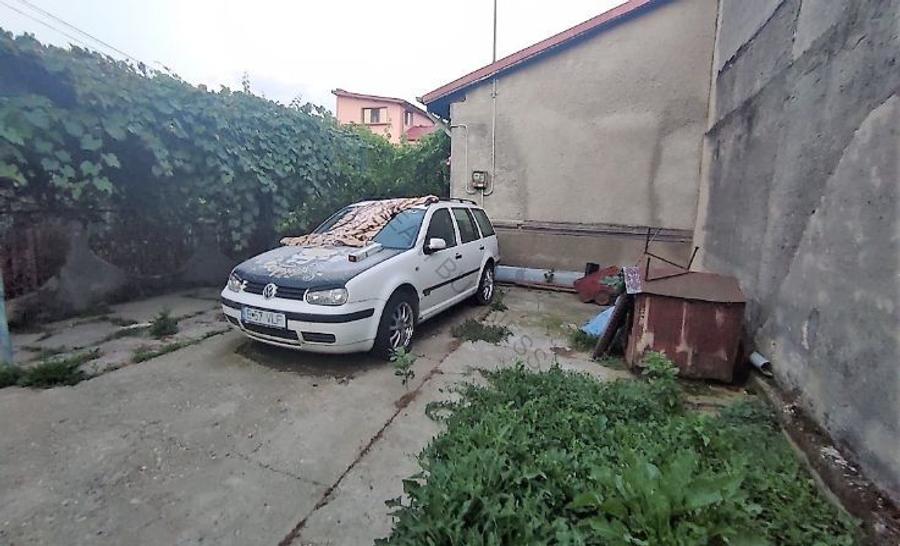 Bucurestii Noi -Bazilescu , de vanzare teren 452 mp cu constructii demolabile . - 5