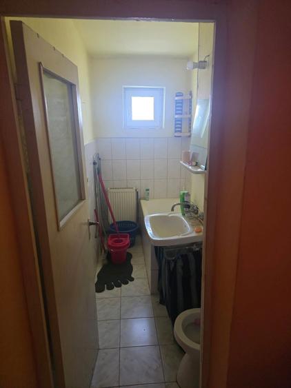 Vand apartament cu 2 camere in Deta zona Targu Mare etaj 1 - 5