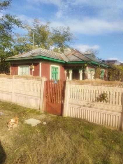 Casa ?i teren de vanzare - 4