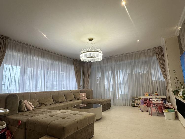 Apartament spectaculos cu 3 camere, 100 mp utili +terasă impresionanta - 1