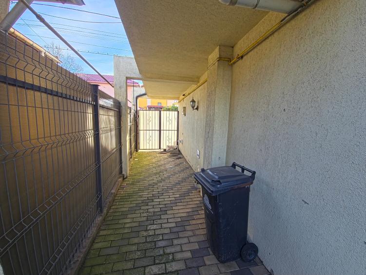 Casă individuală renovabila si spațiu comercial P+1  Zona Coiciu - 5