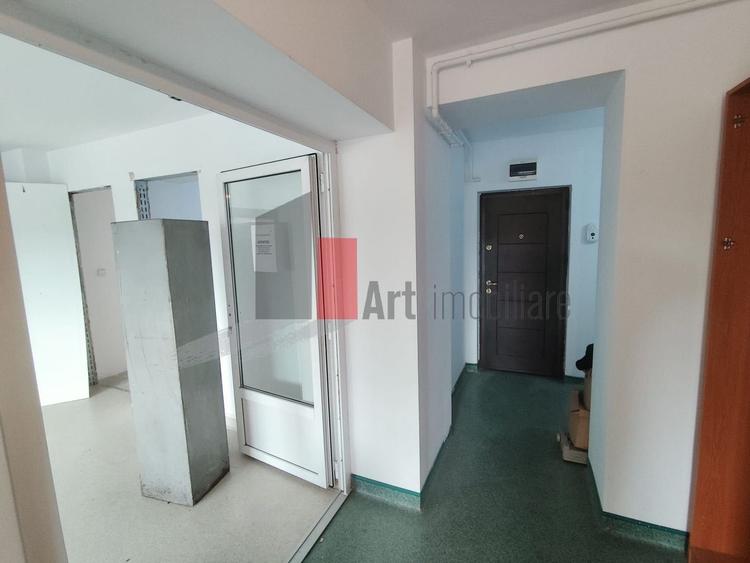 Apartament cu 3 camere de vanzare in Confort City - 8