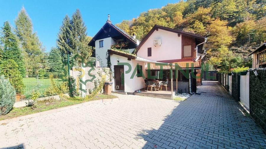 Casă modernă cu două apartamente, complet utilată, Cisnădioara - Sibiu - 12