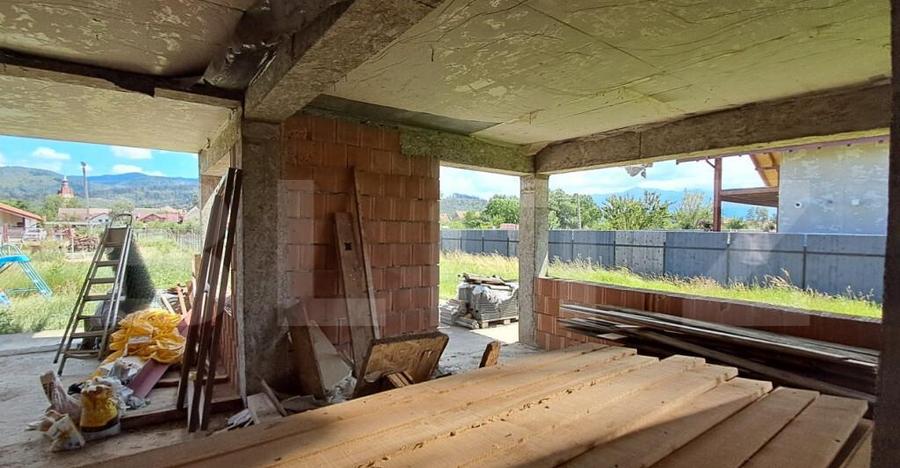 Casa ideal locuit 4 camere teren mare , zona excelenta Crist - 14