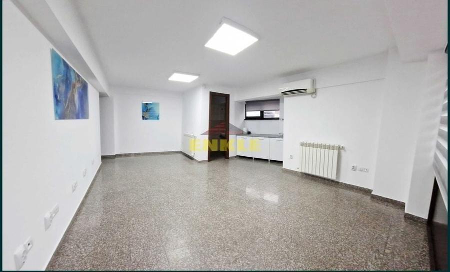 Spațiu comercial de vanzare - 1