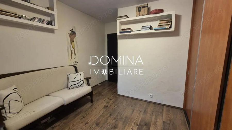 Vanzare apartament 3 camere, situat in Targu Jiu, strada Victoriei - 2