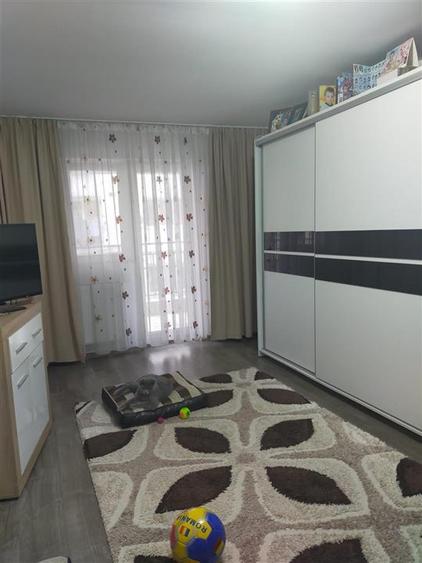 2 camere, confort 1 decomandat etaj 1, Mobilat si Utilat, Calarasi IV - 1