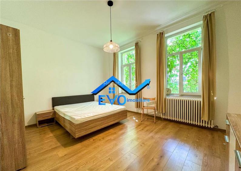 Corp de casa, prima , 3 camere, 70 mp, zona Copou