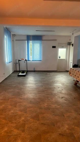 Casa cu pod mansardabil, 20 km de Delta Dunarii - 15