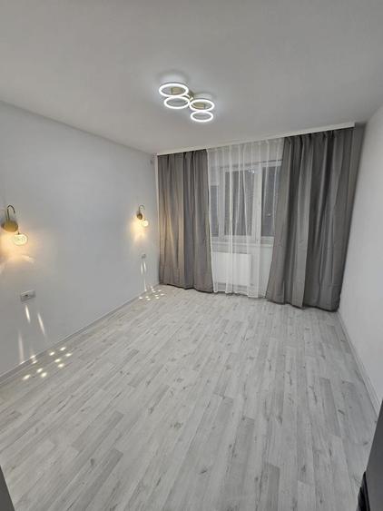 Garsoniera de vanzare metrou Preciziei langa West Gate - 4