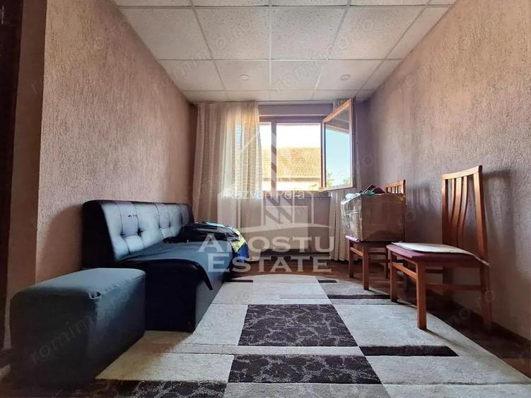Casa cu 4 camere, 1520 mp teren, Gai Casa cu 4 camere, 1520 mp teren, Gai