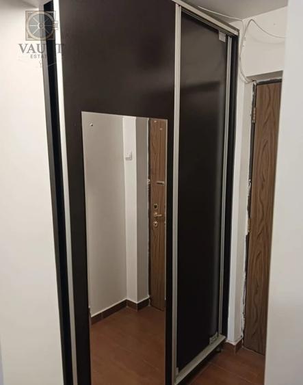 Garsoniera   -  10 minute Metrou Costin Georgian -Renovata - 8