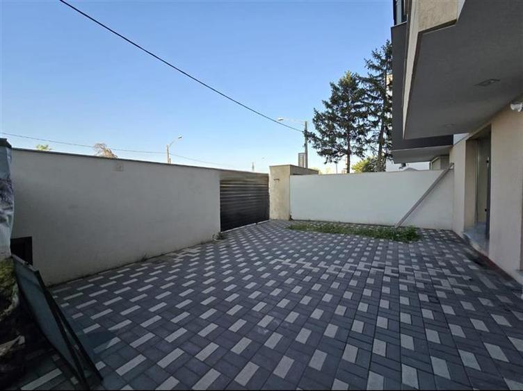 3 CAMERE + CURTE SI LOC PARCARE SECTOR 1 CHITILEI MALL COLOSSEUM - 27