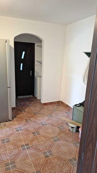 Inchiriez apartament cu doua camere - 8