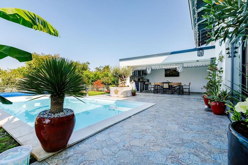 Casa Armoniei Stilurilor - 56