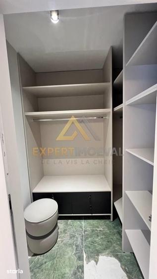 Apartament cu 3 camere în Traian