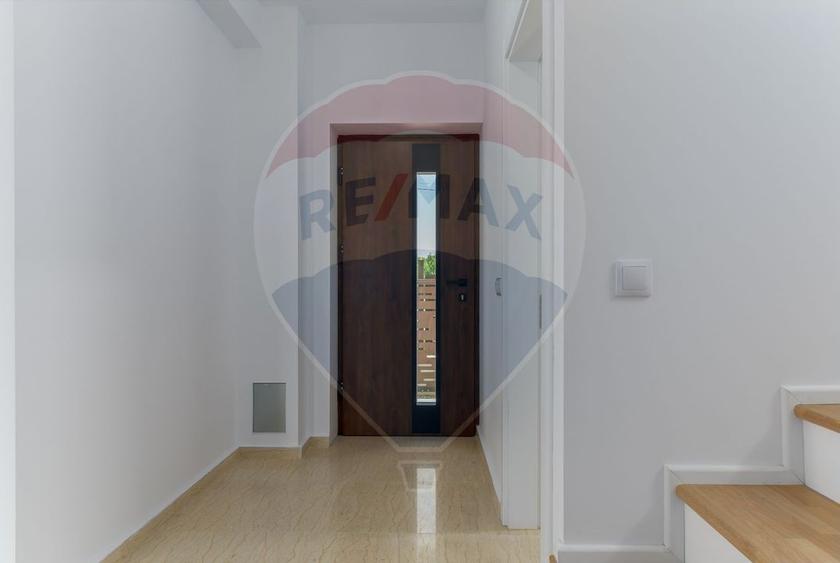 Vila frumoasa cu 5 camere, 700 mp currte si pompa de caldura - Saftica - 30