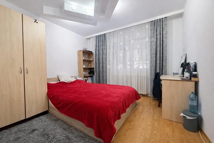Apartament de vanzare, 3 camere, decomandat, zona Moara de Foc, Iasi - 2