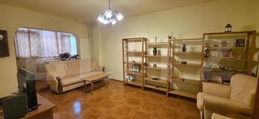 Apartament 2 camere, 55 mp, zona Republicii - Caraiman - 1