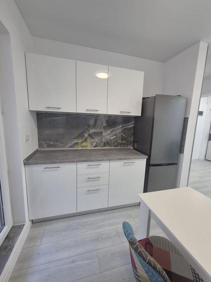 Inchiriere Studio metrou Berceni disponibil imediat - 2