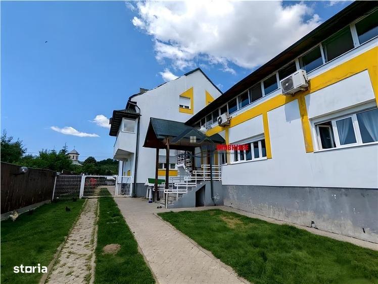 Casă cu 4 camere în Cândești