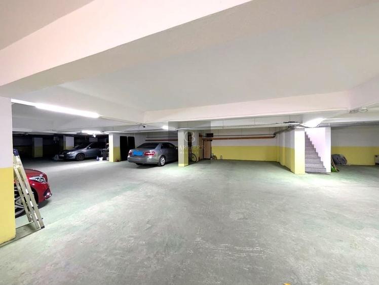 9 LOCURI DE PARCARE | EMANCIPĂRII - 1