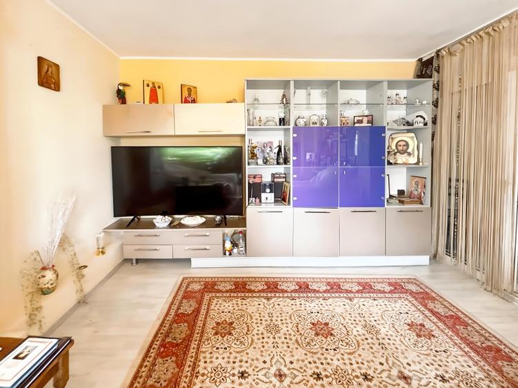 Apartament 3 camere | Vedere la mare  si parcare | Faleză Nord | Comision 0% - 8