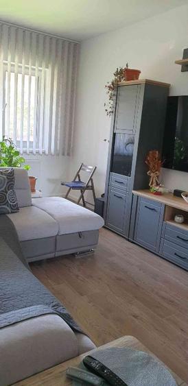 2 camere , 2 parcari , 2 AC , mobilat - utilat ,Berceni , decomandat, sector 4 - 6