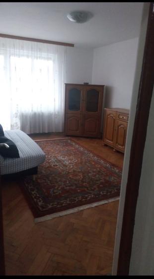 Inchiriez apartament 2 camere ,decomandat,ultracentral, langa Primarie - 4