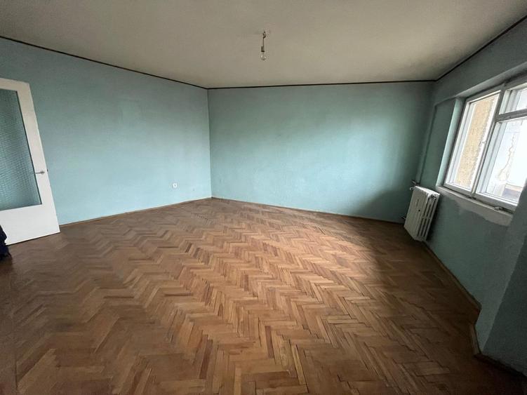 Apartament 3 camere zona Spital Județean – 76 mp - etaj 2/4 - 1