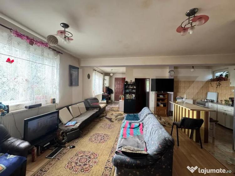 Casa de vanzare, cu 4 camere, 180 mp, in Simeria - 7