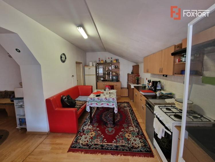 Casa individuala de vanzare cu 4 camere si teren de 800 mp - Recas - 18