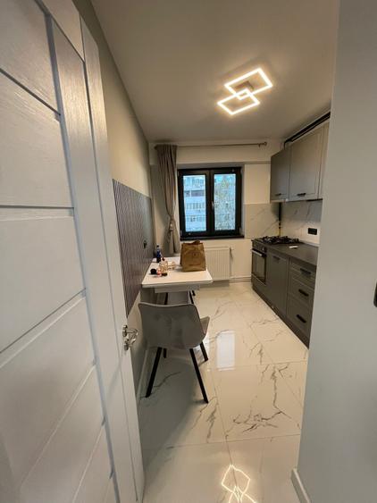 Apartament cu 2 camere de închiriat, zona km 4-5 - 5