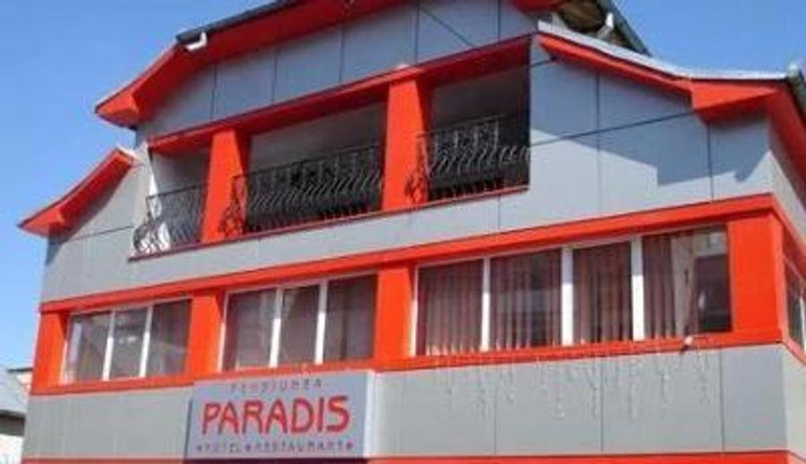 Afacere la cheie - 23 de camere - 1