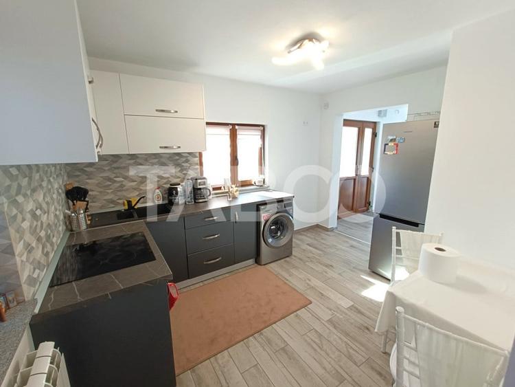 Casa moderna de vanzare 3 camere 2 bai - teren 472 mp - zona linistita - 8