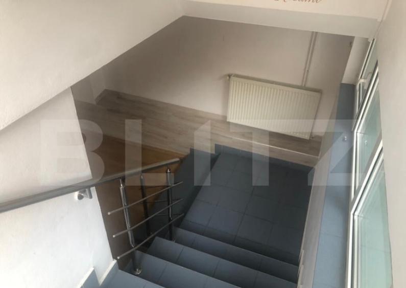 Spatiu comercial 44mp la demisol pe Bulevardul Revolutiei - 7