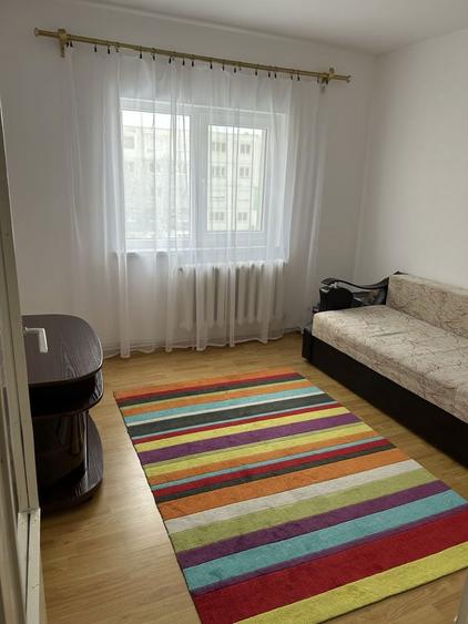 Schimb apartanent cu 3 camere decomandat cu apartament cu 2 camere - 7